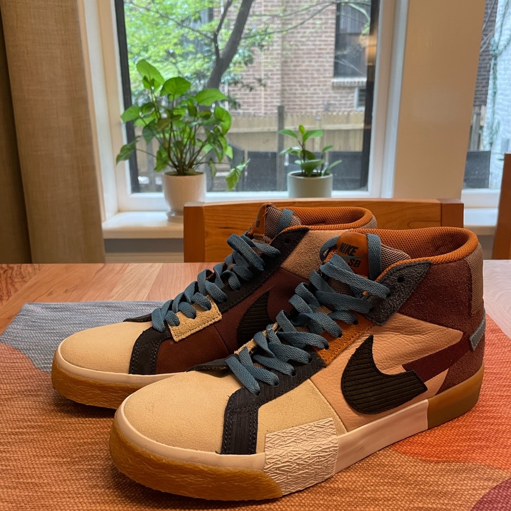 Nike SB Zoom Blazer Mid Premium Skate Shoes - Men's 9.5